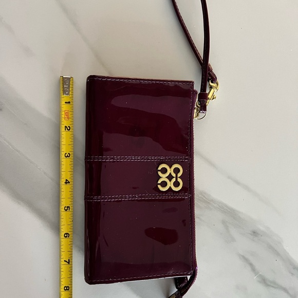 Coach Burgundy Patent Leather Wristlet/Wallet - Picture 3 of 5